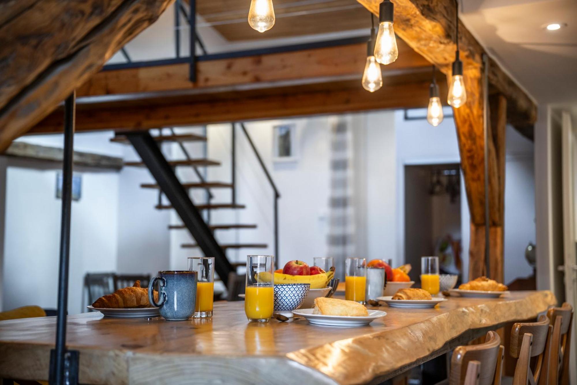 Superbe Loft - Situ Sur La Place Centrale 巴斯洛内特 外观 照片