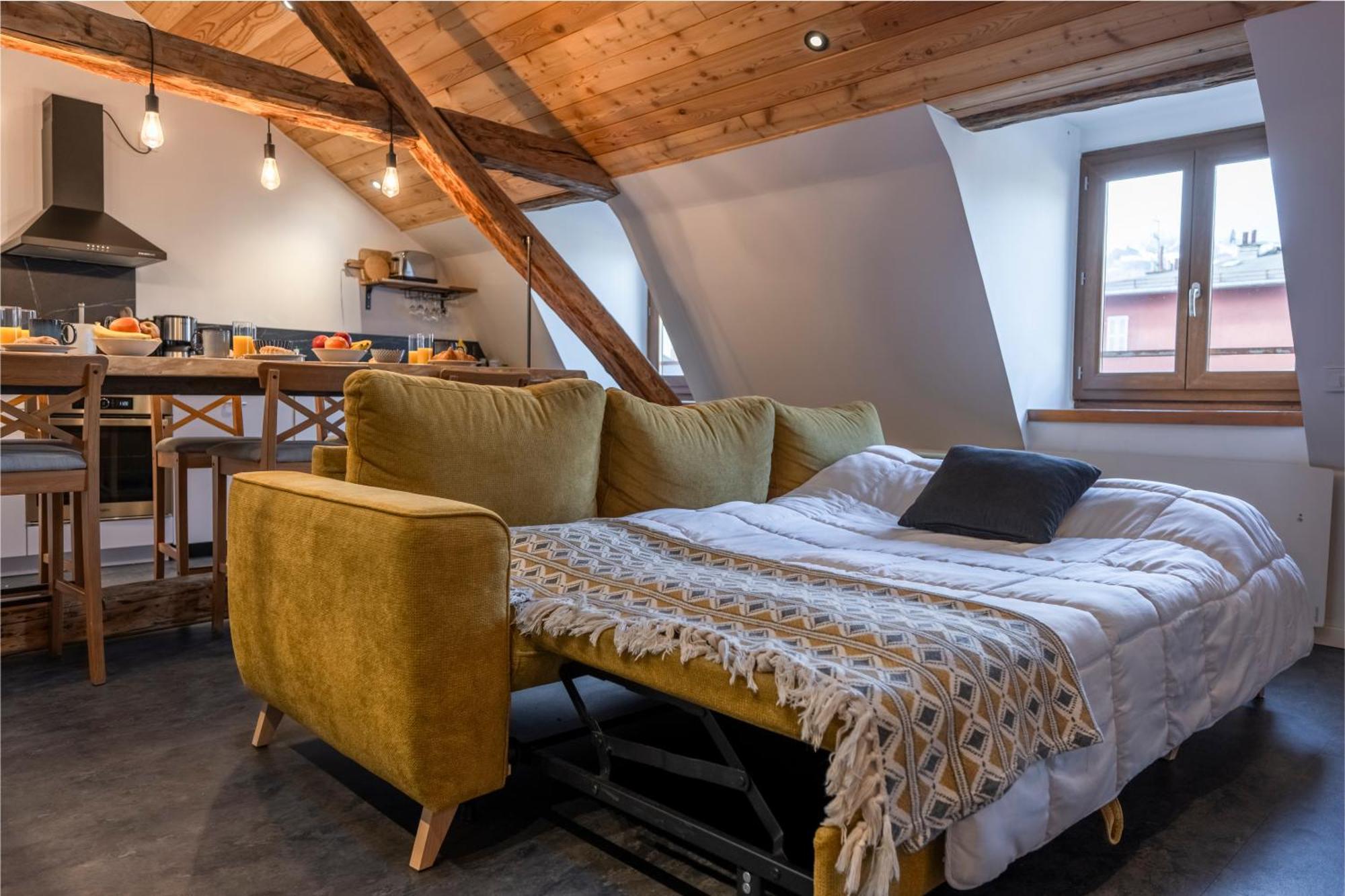 Superbe Loft - Situ Sur La Place Centrale 巴斯洛内特 外观 照片